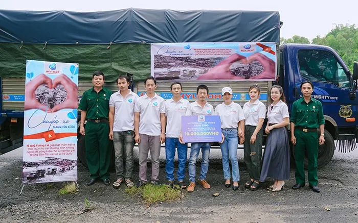 Biểu tượng hỗ trợ khách hàng 24/7 của lt88